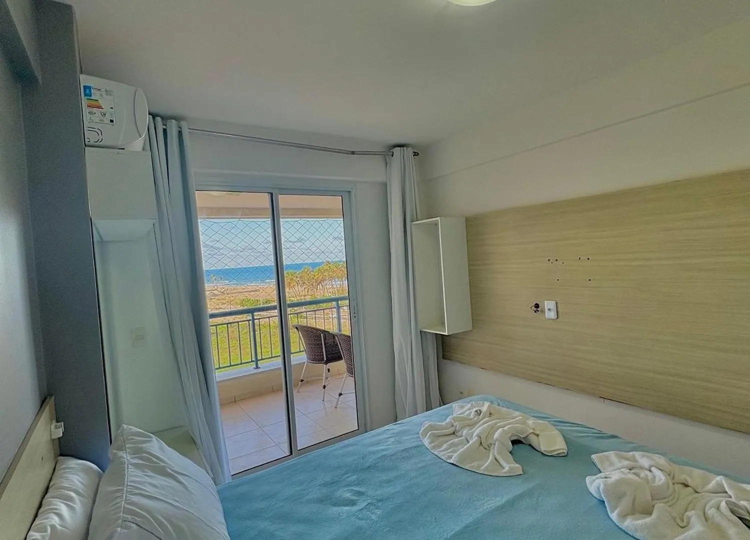 Apartamentos De Temporada Em Beach Village Residence Praia Do Futuro Fortaleza  Brasil