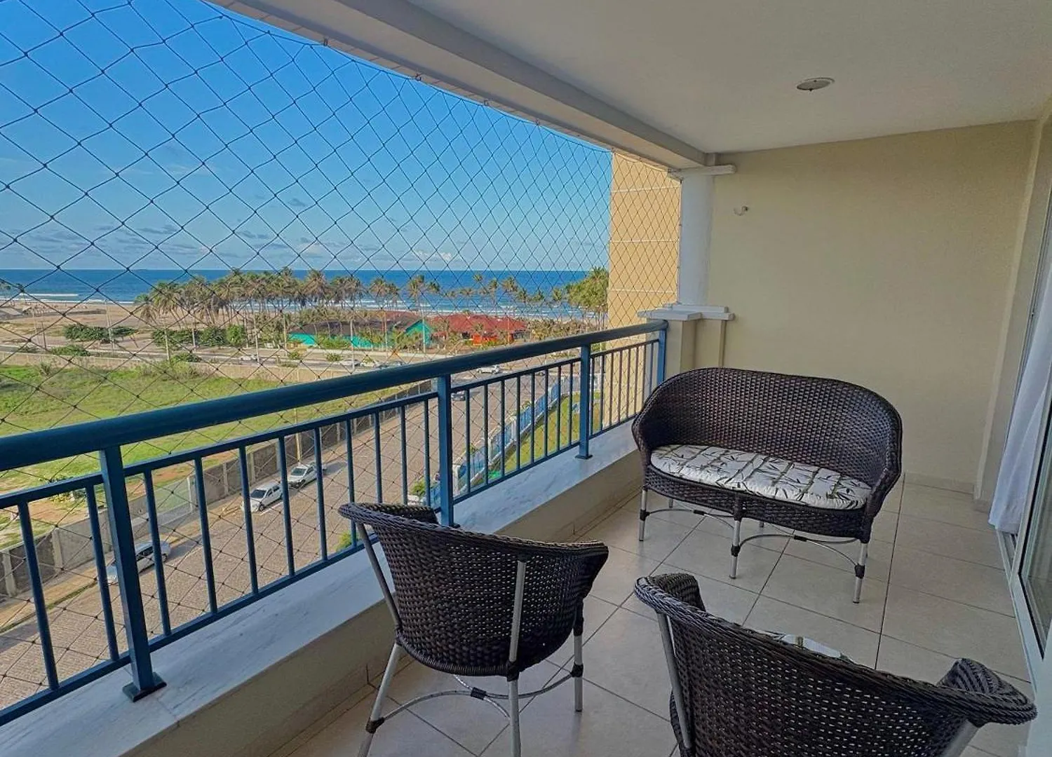 Casa de Férias Apartamentos De Temporada Em Beach Village Residence Praia Do Futuro Fortaleza  Brasil