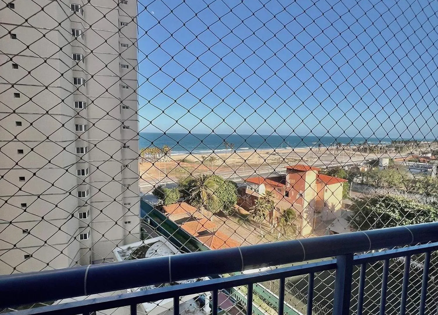 Apartamentos De Temporada Em Beach Village Residence Praia Do Futuro Fortaleza  Fortaleza (Ceara)