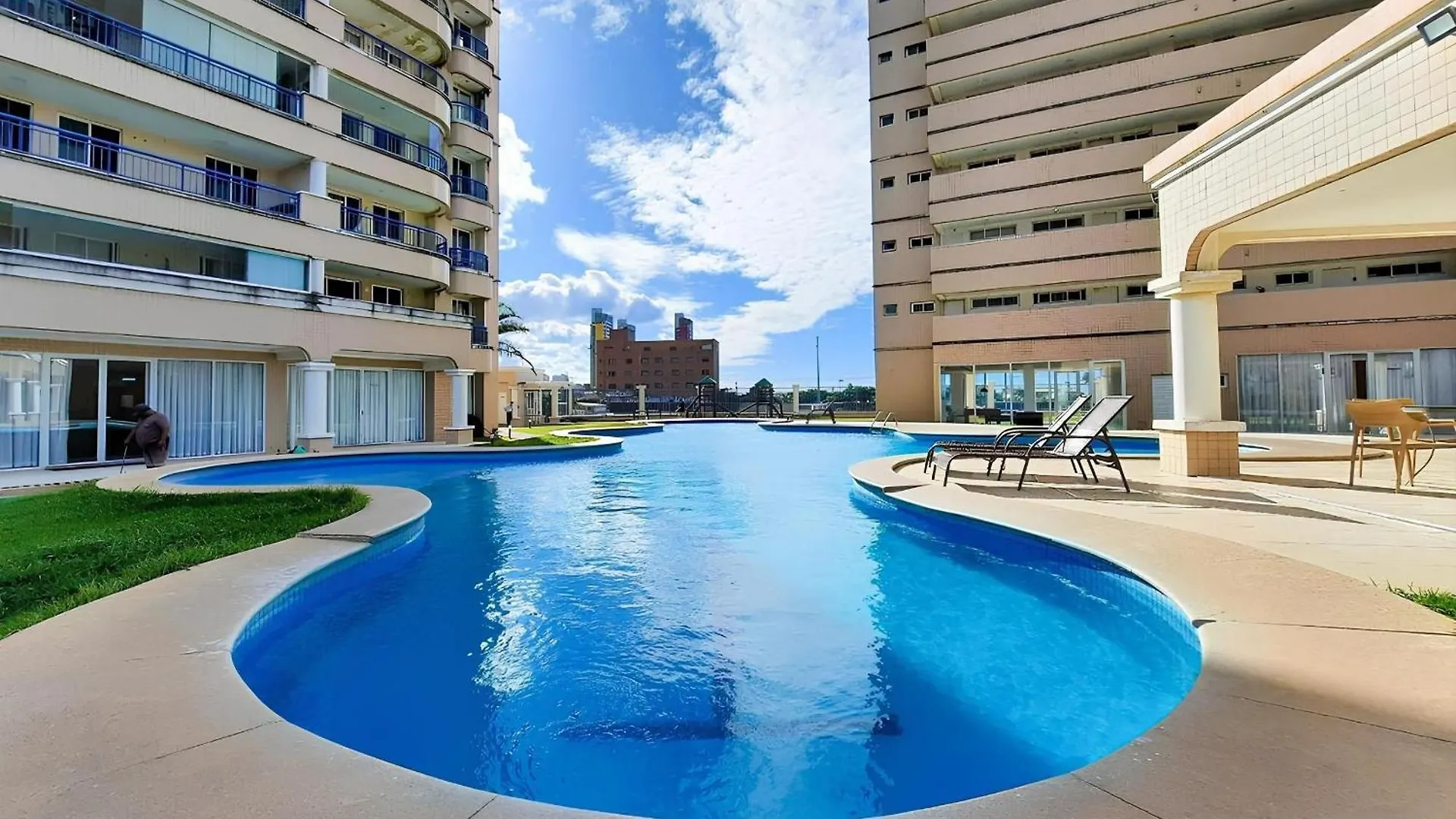 Apartamentos De Temporada Em Beach Village Residence Praia Do Futuro Fortaleza  Casa de Férias