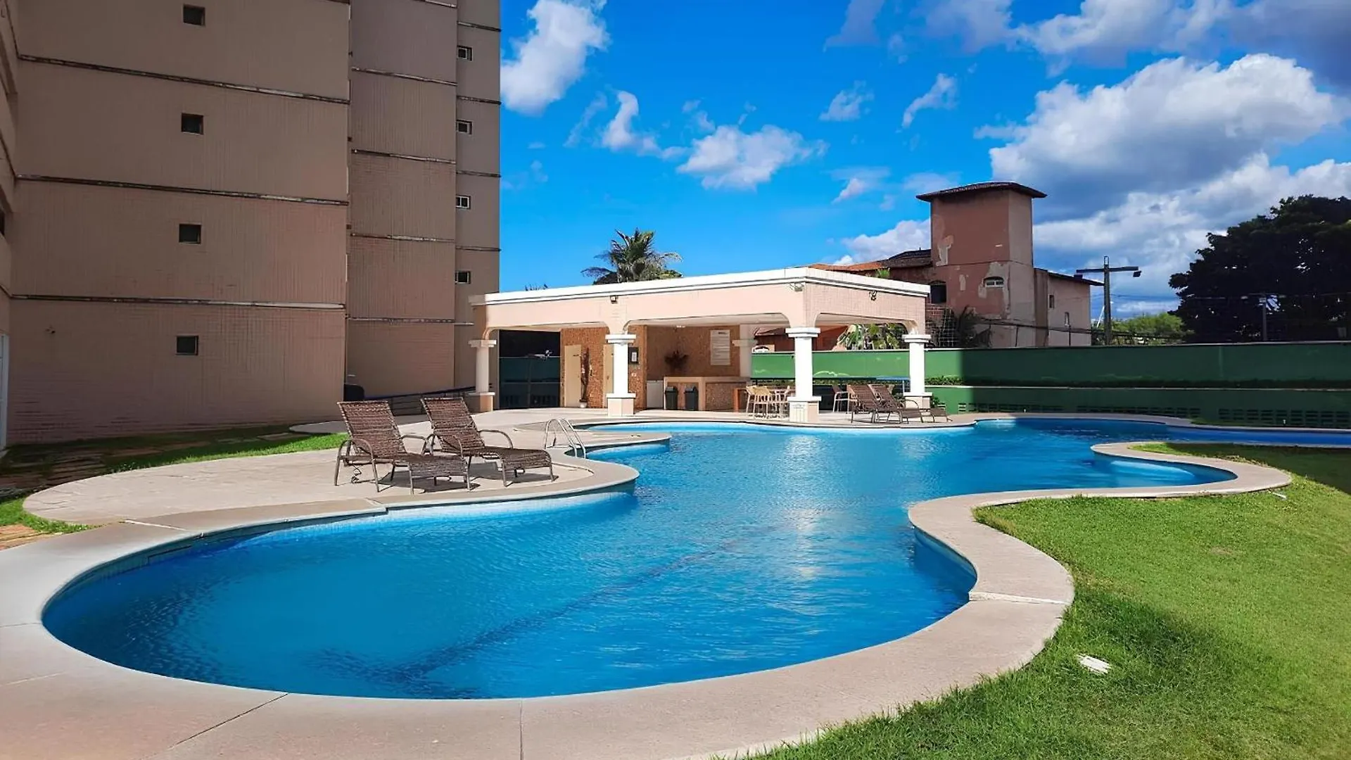 Apartamentos De Temporada Em Beach Village Residence Praia Do Futuro Fortaleza  Fortaleza (Ceara)